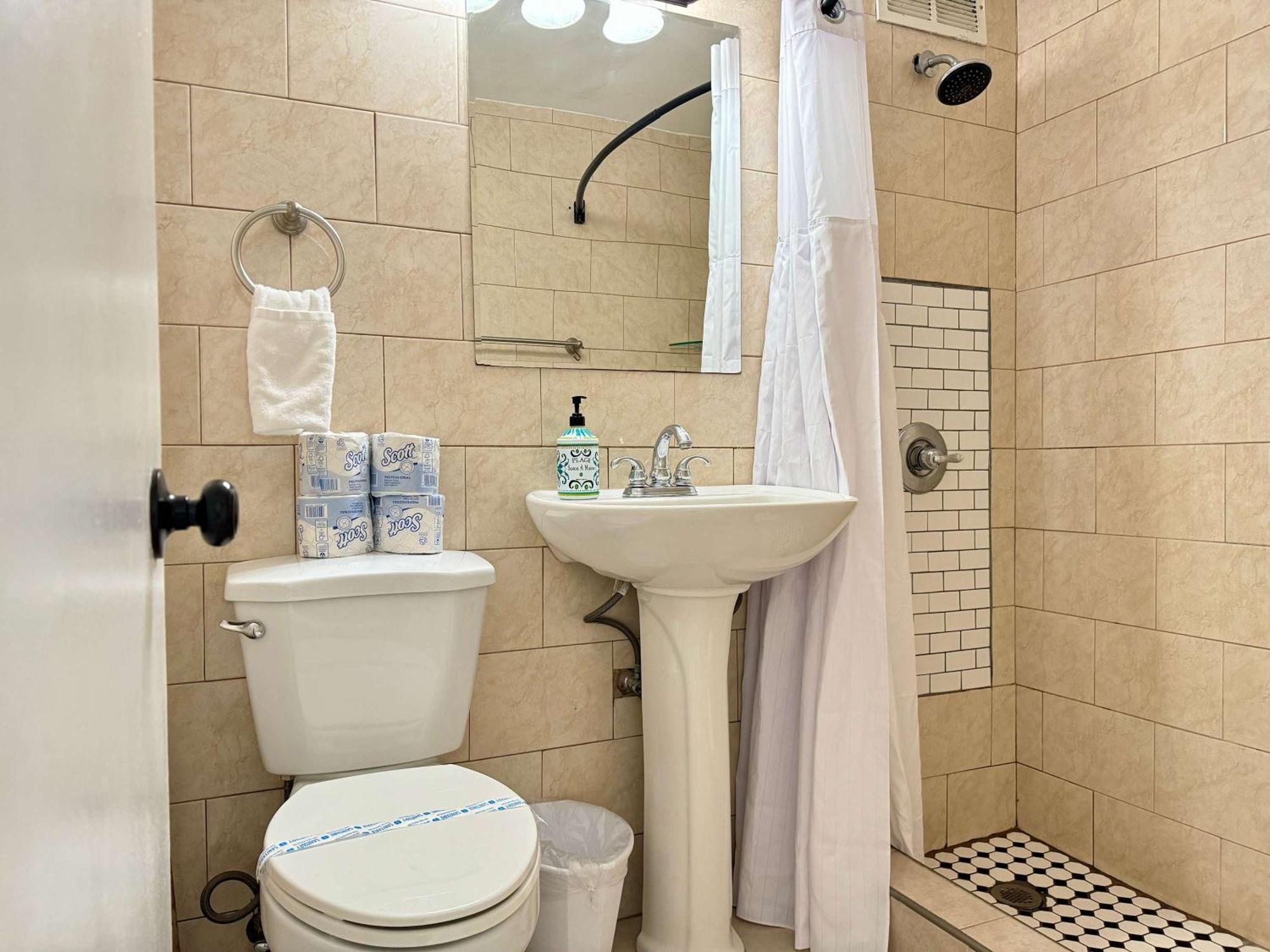 Heart Downtown 2Bd New Paint Floor City View Lm207 أتلانتا المظهر الخارجي الصورة